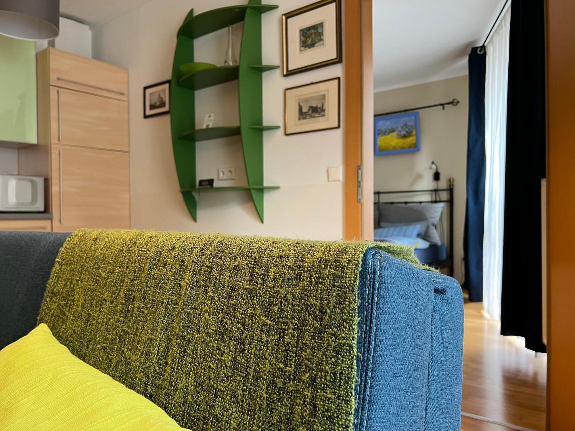 Feels-Like-Home Apt @ Praterstern Viena Exterior foto